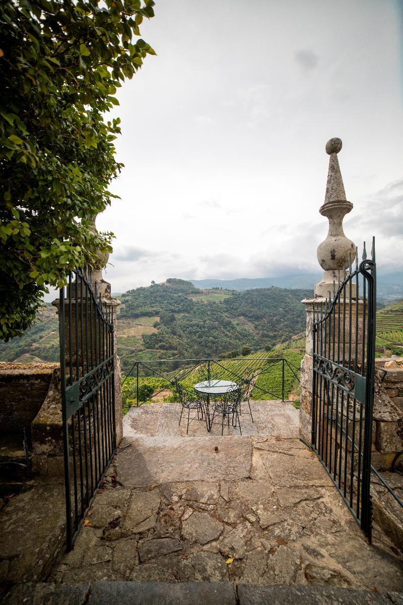 Casa Das Torres De Oliveira Mesao Frio Bagian luar foto